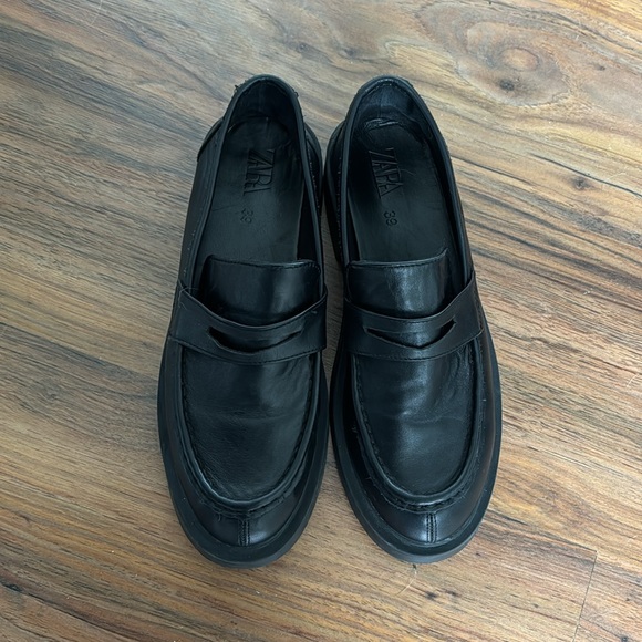 ZARA leather loafers sz 8.5 - Picture 2 of 6